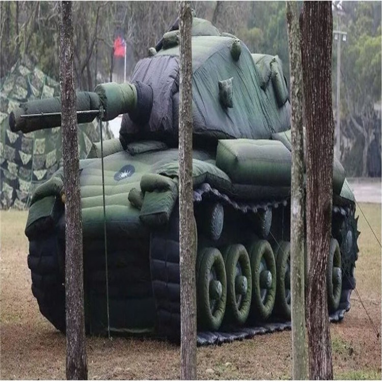 高台军用充气坦克